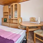 Holiday home 1 Bedroom Beautiful In Adorfot Leubetha