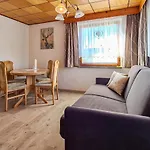 1 Bedroom Beautiful In Adorfot Leubetha Adorf