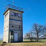 1 Bedroom Beautiful In Adorfot Leubetha Holiday home *