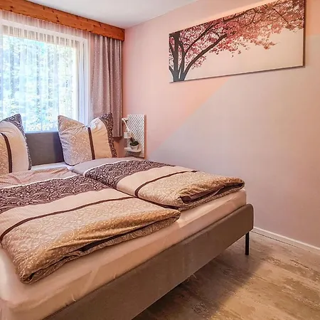 Beautiful In Adorf-ot Leubetha With Kitchen Holiday home