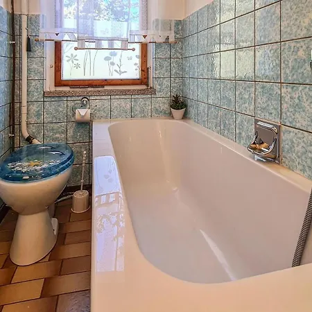 Beautiful In Adorf-ot Leubetha With Kitchen *