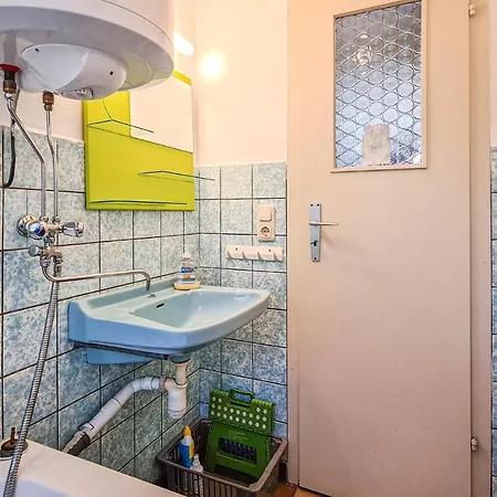 Holiday home Beautiful In Adorf-ot Leubetha With Kitchen Adorf