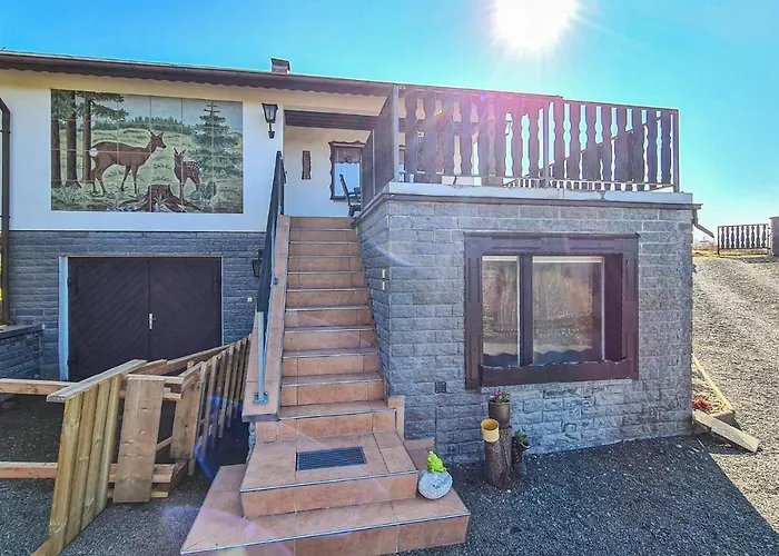 Beautiful In Adorfot Leubetha بيت للعطل