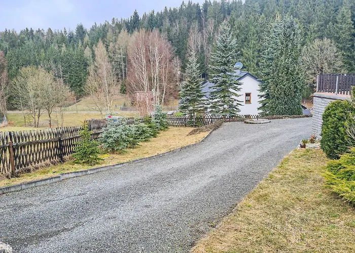 Beautiful In Adorfot Leubetha